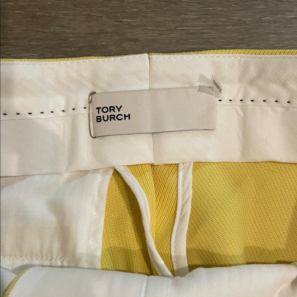 Tory Burch Yellow Wool Cropped Pleated Trousers - Picture 3 of 6